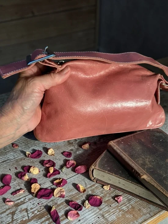 Vintage 90s Y2K Jenny VERA PELLE made in ITALY Pink Leather Hobo Bag - Picture 9 of 16